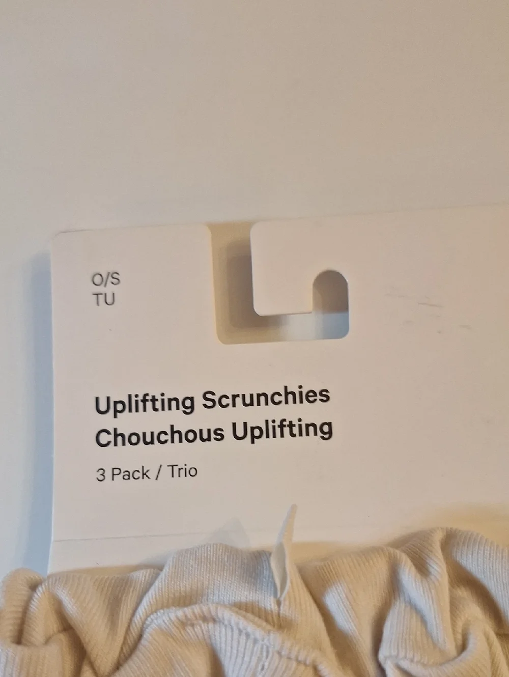 NWT Lululemon Uplifting Scrunchie 3 Pack